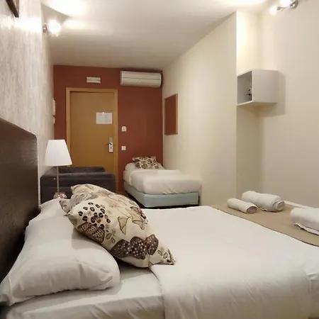 Bruc Auberge de jeunesse *